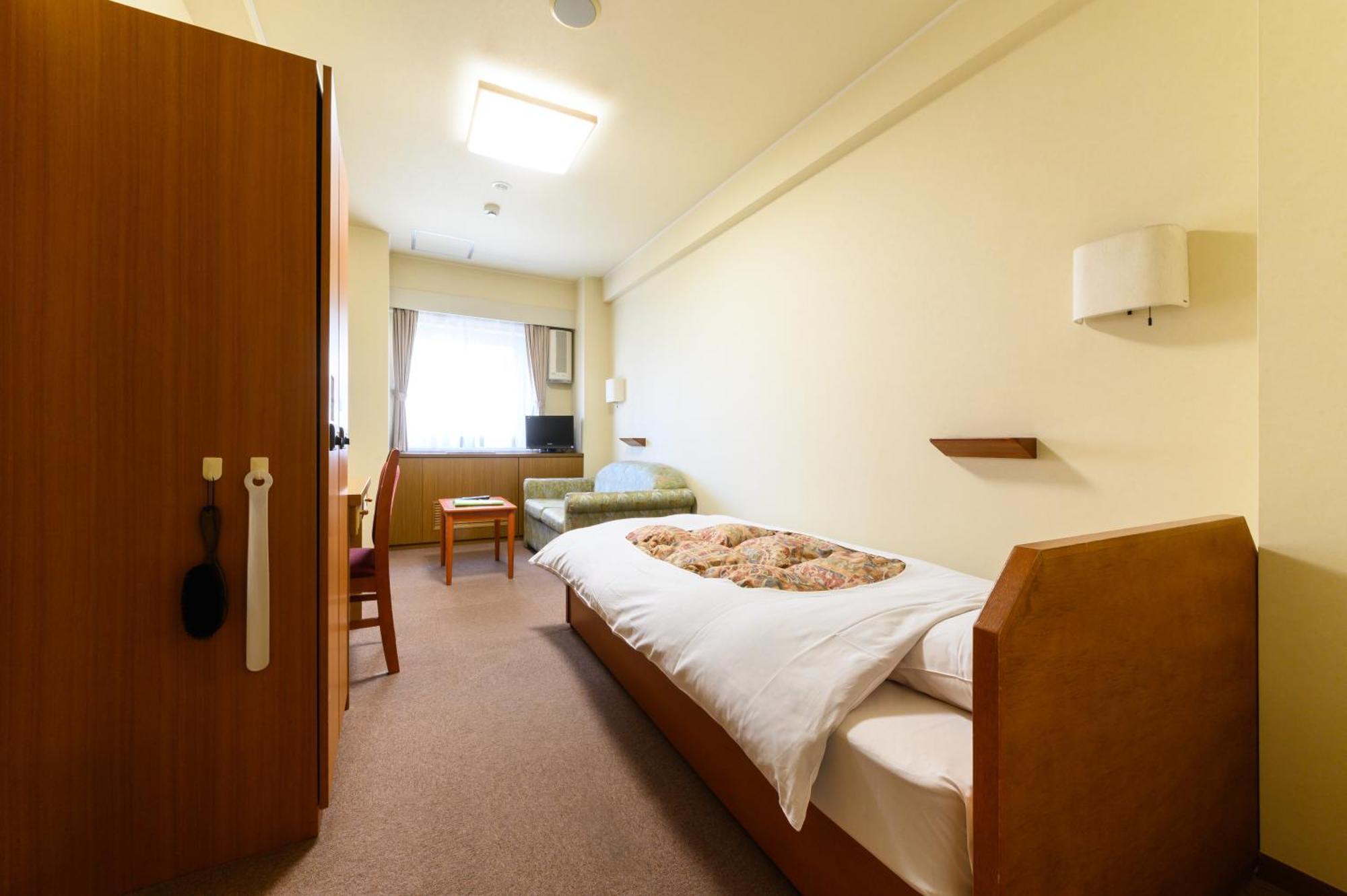 Sapporo International Youth Hostel Exterior photo